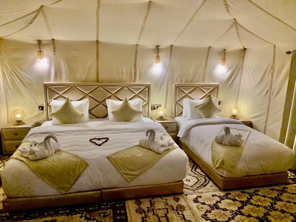 Palmyra Luxury Camp Hotel Merzouga Bagian luar foto