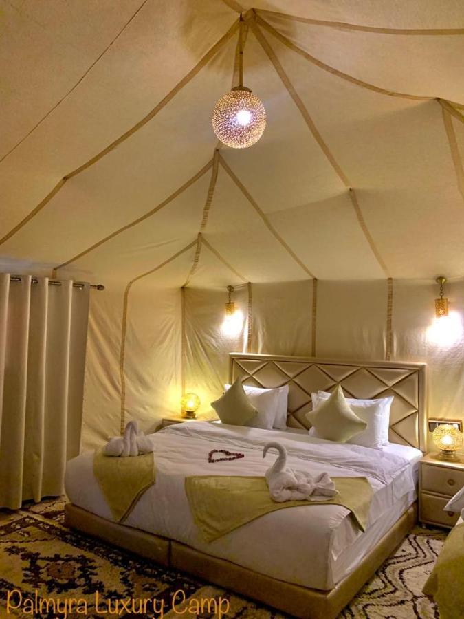 Palmyra Luxury Camp Hotel Merzouga Bagian luar foto