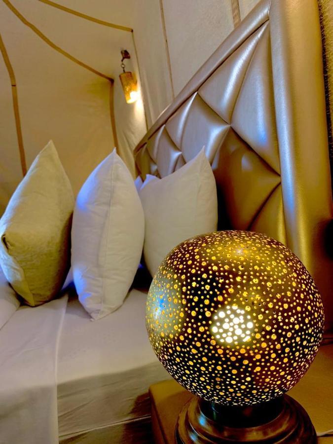 Palmyra Luxury Camp Hotel Merzouga Bagian luar foto