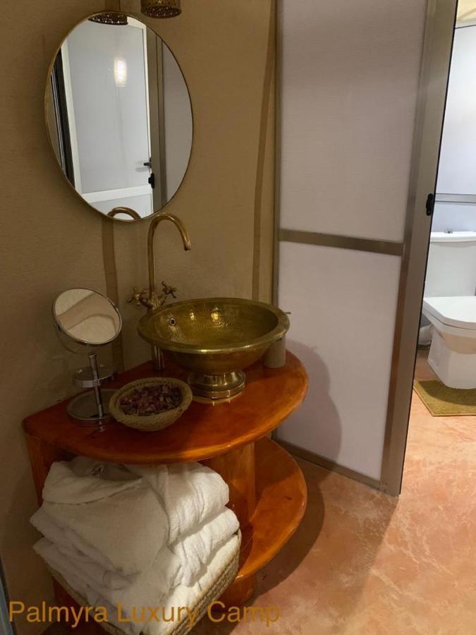 Palmyra Luxury Camp Hotel Merzouga Bagian luar foto