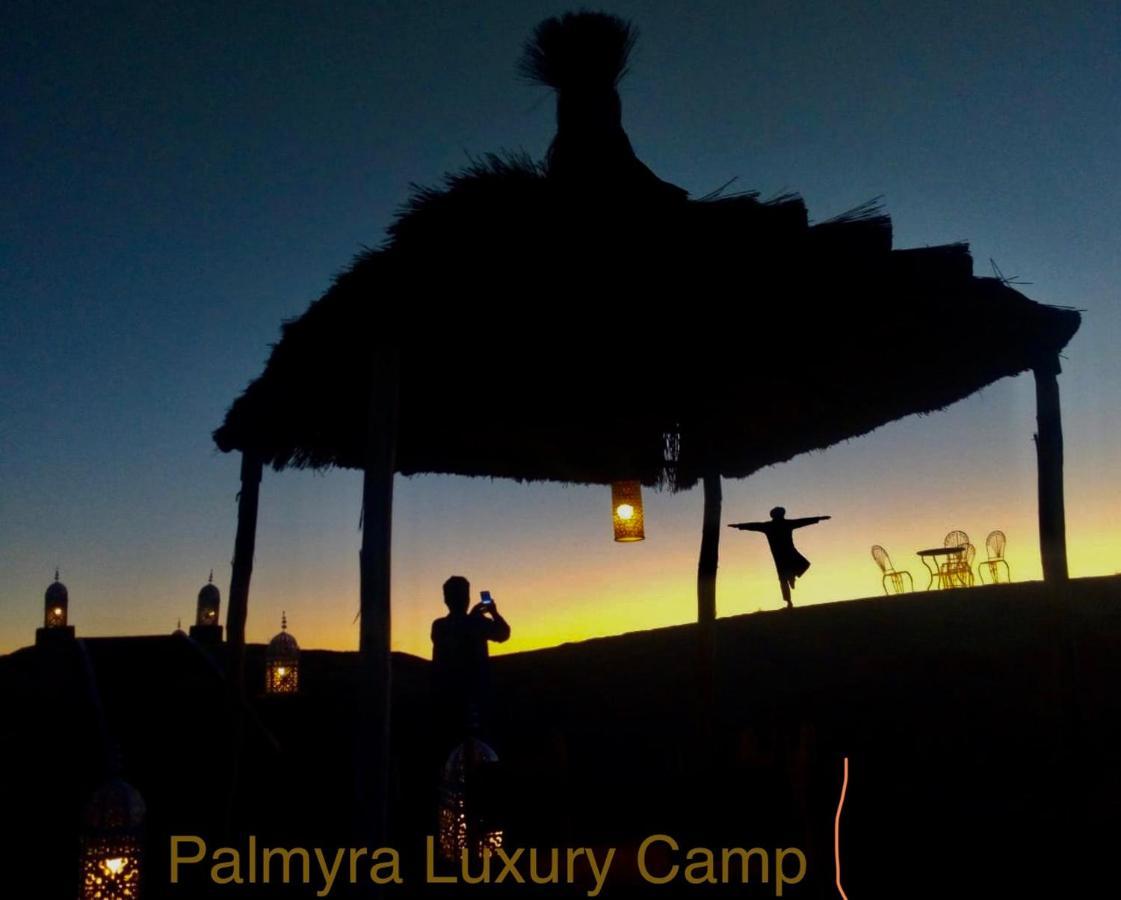 Palmyra Luxury Camp Hotel Merzouga Bagian luar foto