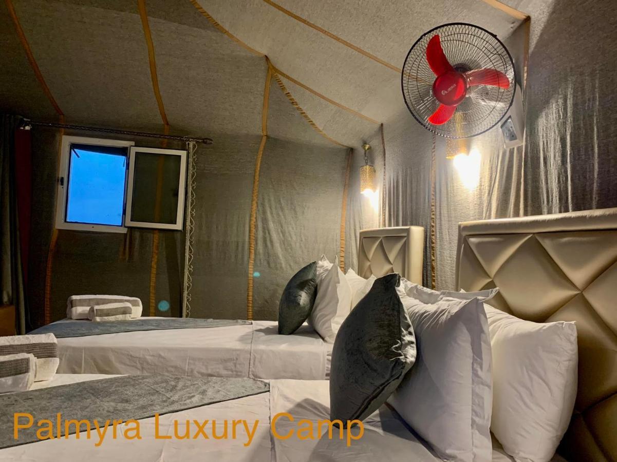 Palmyra Luxury Camp Hotel Merzouga Bagian luar foto