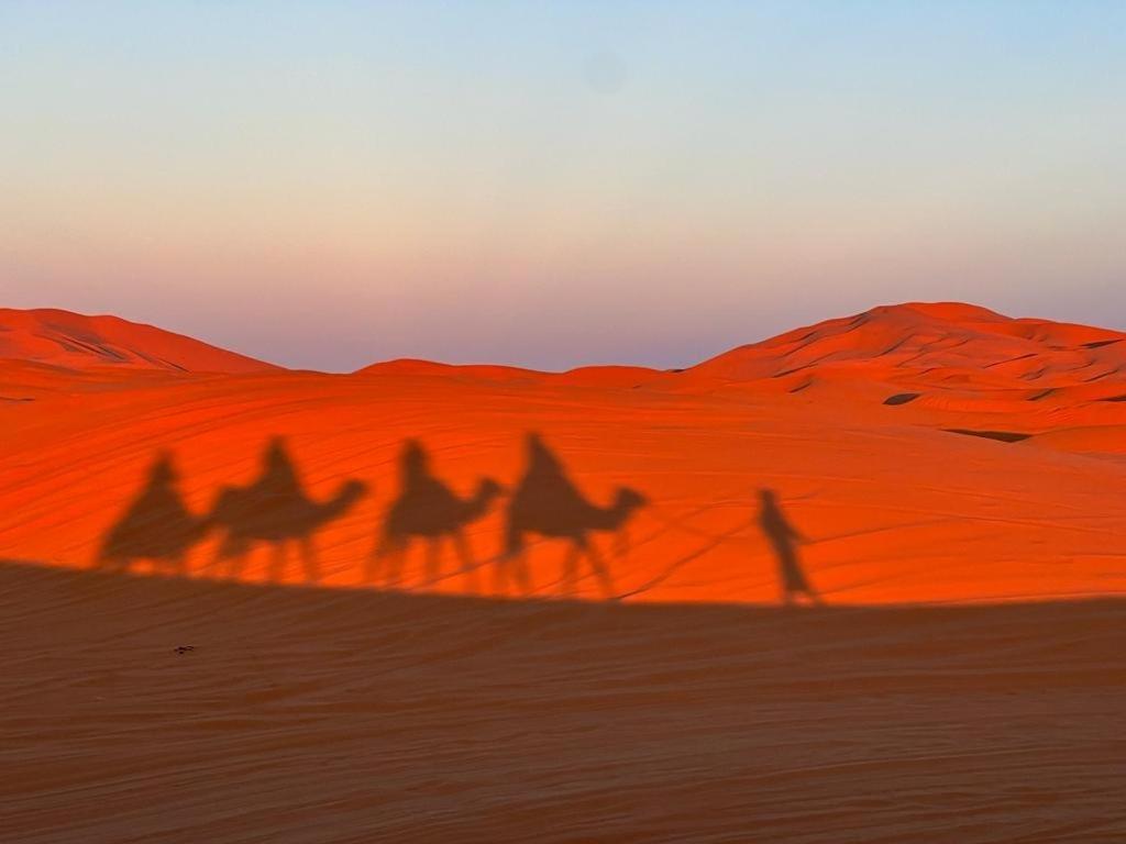 Palmyra Luxury Camp Hotel Merzouga Bagian luar foto