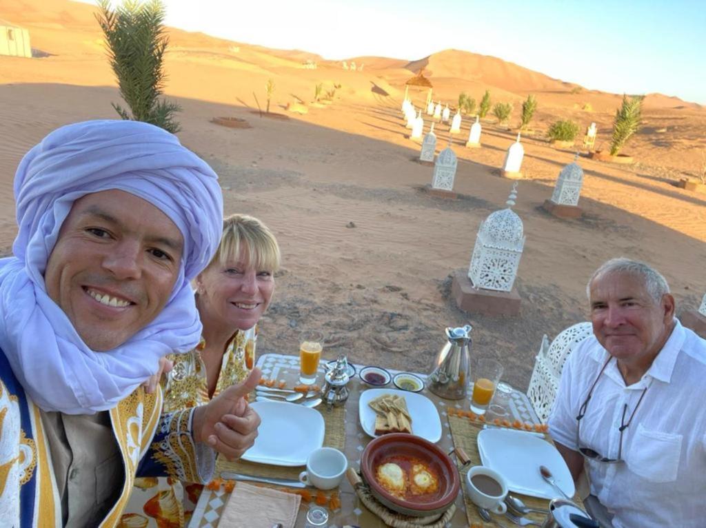 Palmyra Luxury Camp Hotel Merzouga Bagian luar foto